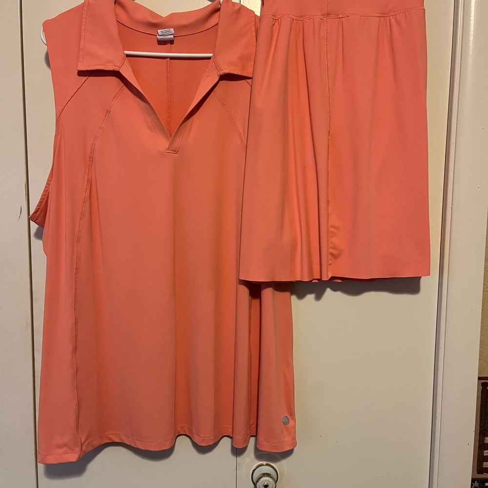 Women's Coral Activewear